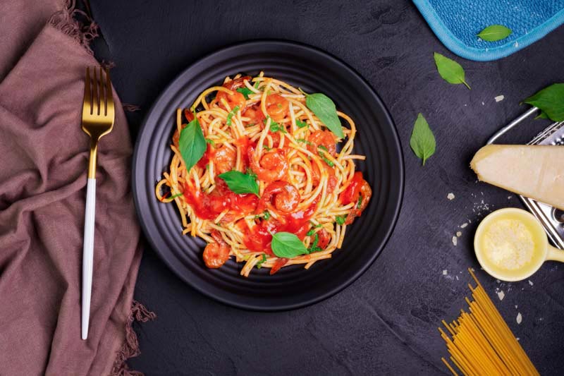 عکس زیبای بشقاب ماکارونی پخته