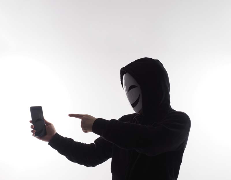 دانلود تصویر با کیفیت هکر جهانی با موبایل