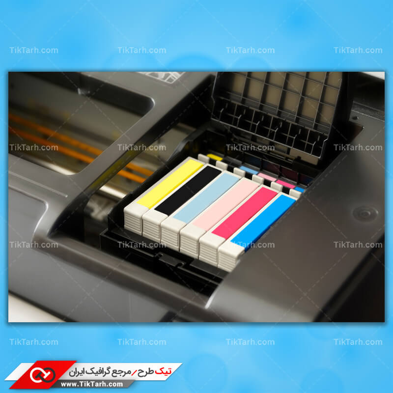 دانلود تصویر گرافیکی از دستگاه پرینتر رنگی
