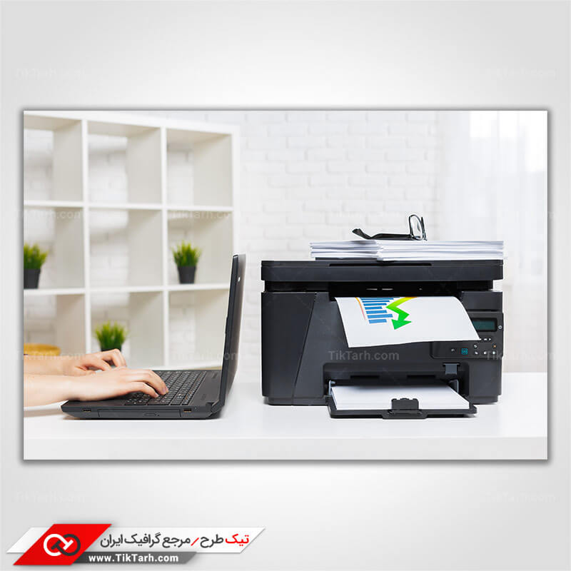 دانلود تصویر با کیفیت دستگاه چاپگر و لپ تاپ