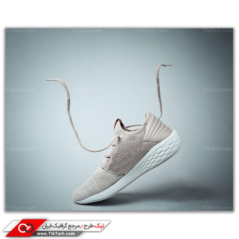 عکس گرافیکی لارج فرمت کفش پیاده روی