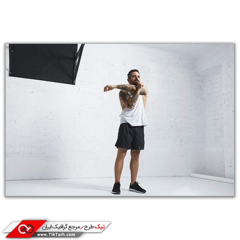 عکس باکیفیت ورزشکار در حال نرمش