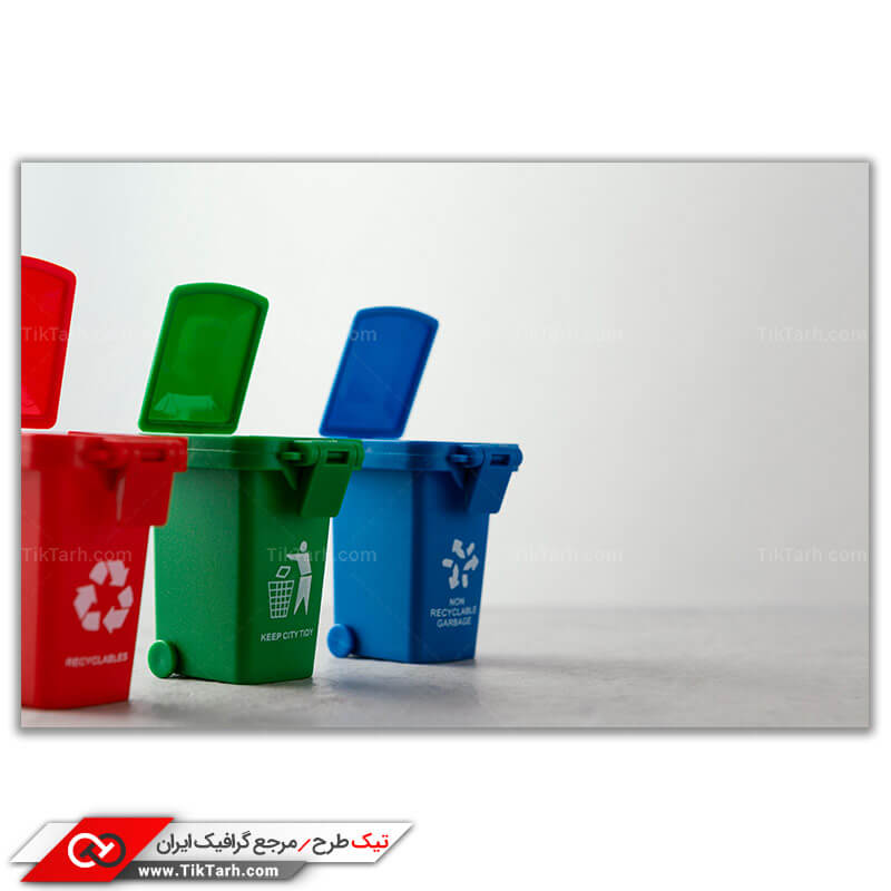 تصویر باکیفیت سطل های بازیافت