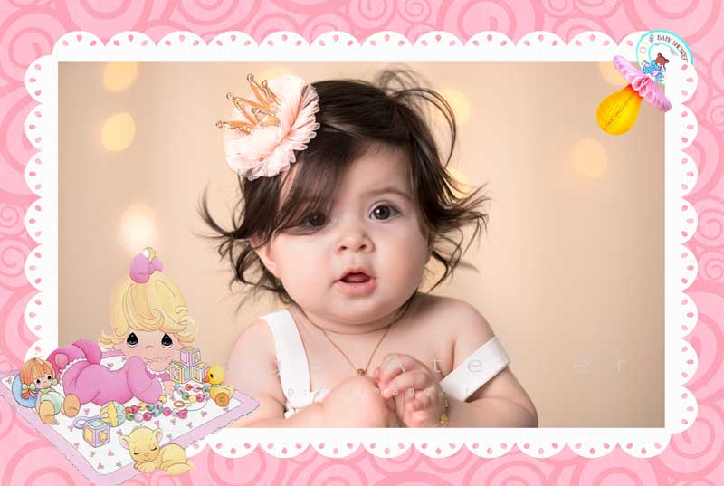 قاب عکس لایه باز کودکانه کادر دار صورتی