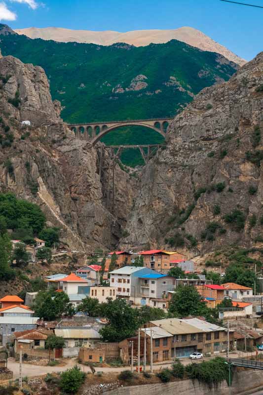 تصویر باکیفیت پل تاریجی ورسک