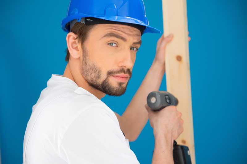 دانلود عکس لارج فرمت مرد نجار
