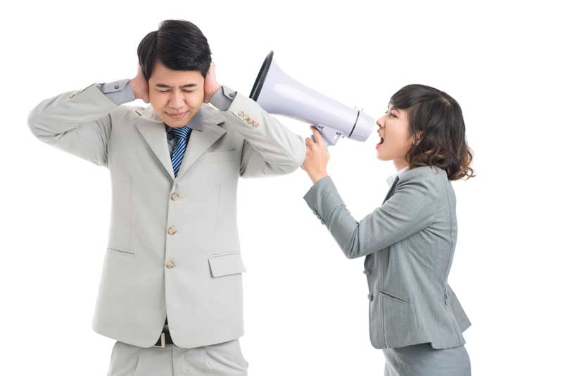 دانلود عکس لارج فرمت رئیس بد اخلاق
