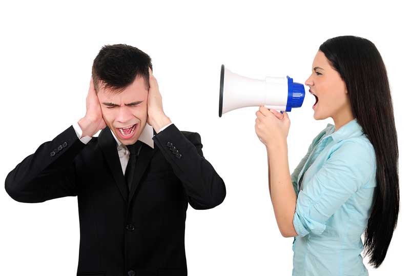دانلود عکس لارج فرمت داد زدن
