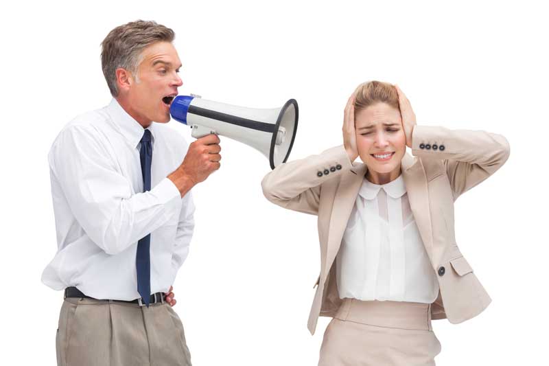 دانلود عکس لارج فرمت داد زدن رئیس