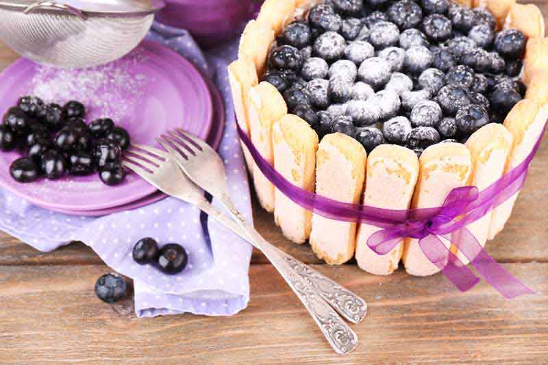 عکس گرافیکی کیک بلوبری