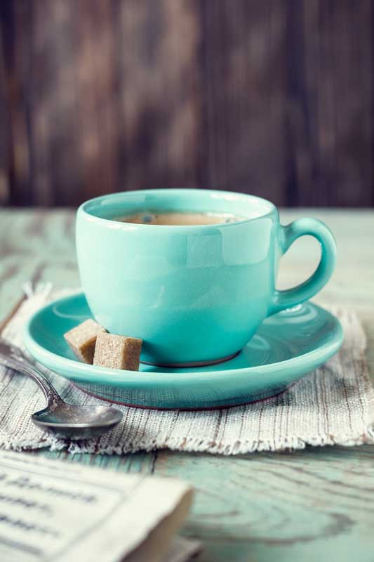 عکس زیبا از فنجان فیروزه ای قهوه