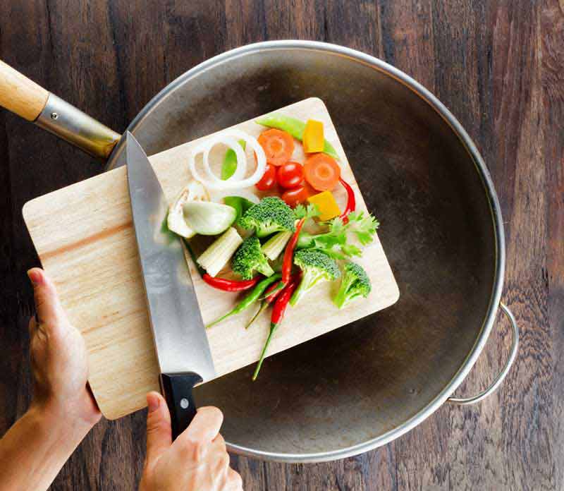 عکس زیبا از تهیه غذا
