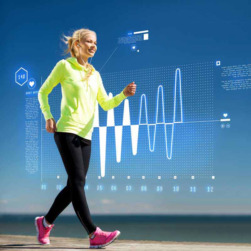 عکس گرافیکی زن ورزشکار در حال قدم زدن