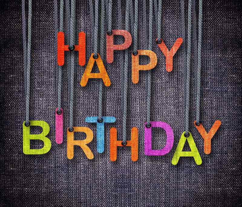 عکس از نوشته Happy Birthday در پارچه