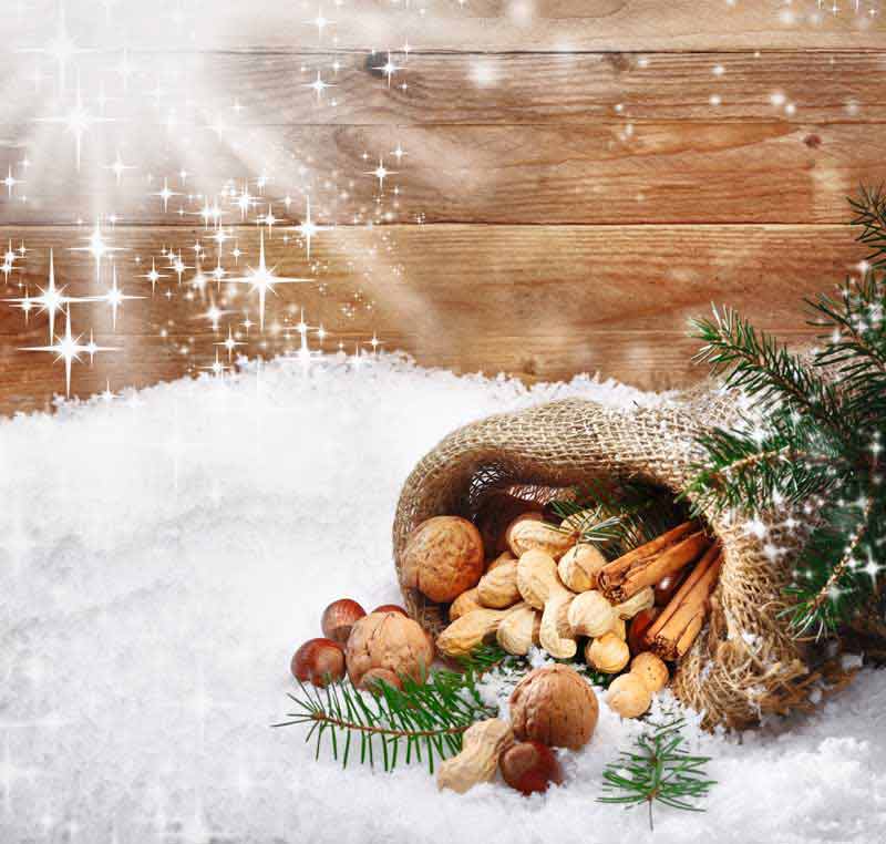 عکس از گونی آجیل روی برف