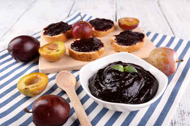 عکس زیبا از مربای آلو