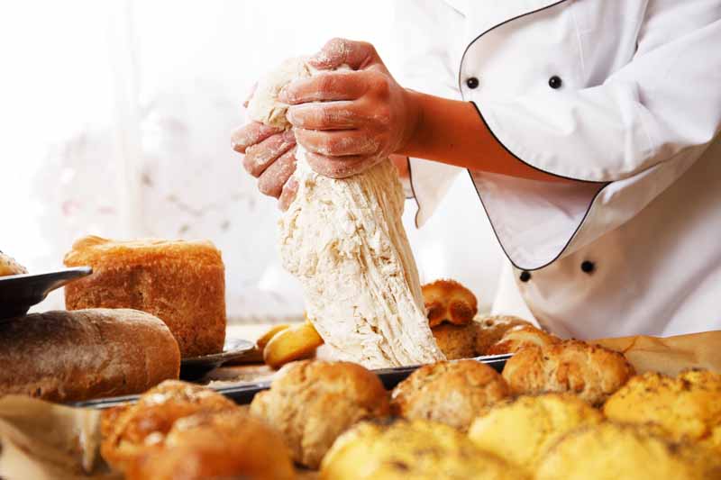 عکس با کیفیت از خمیر نان و شیرینی
