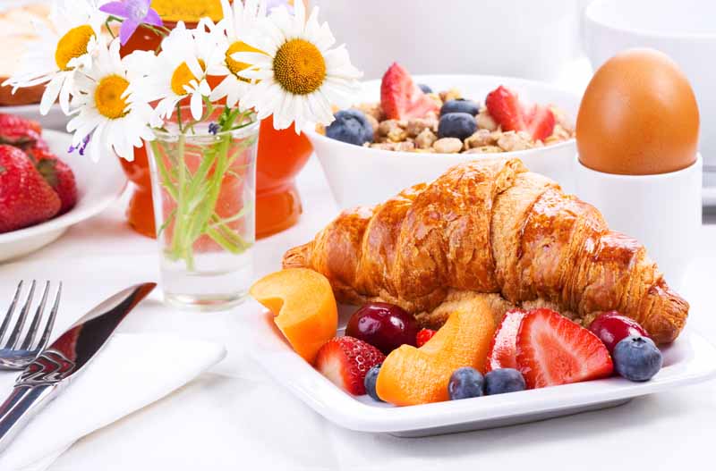عکس با کیفیت از میوه و تخم مرغ