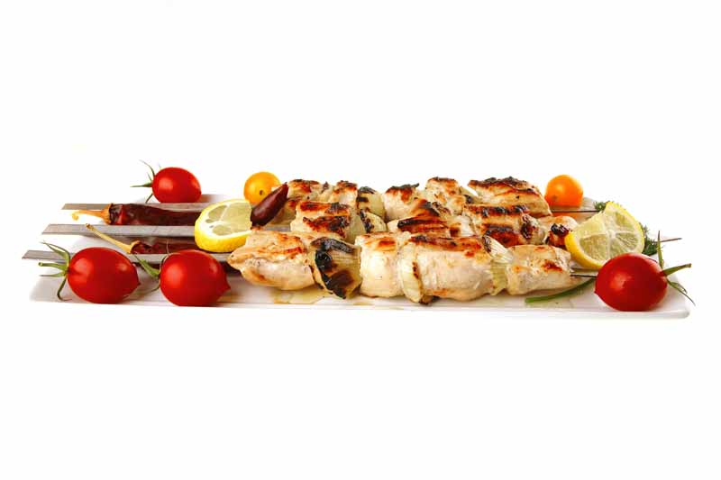 عکس با کیفیت از سه سیخ جوجه کباب