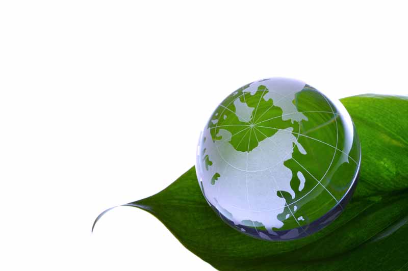 عکس با کیفیت از زمین در قطره