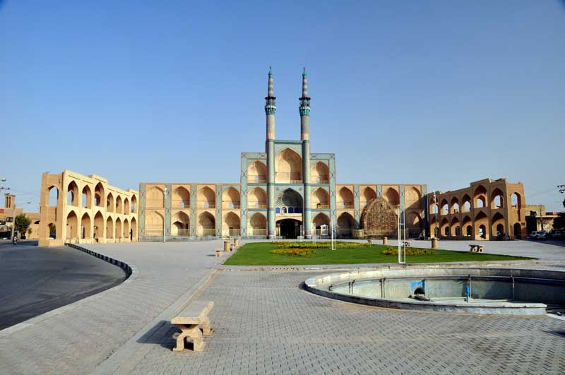دانلود تصویر میدان امیر چقماق