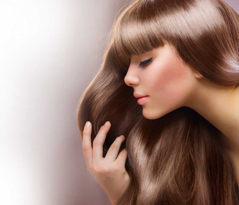 عکس لارج فرمت آرایش لایت با موی قهوه ای