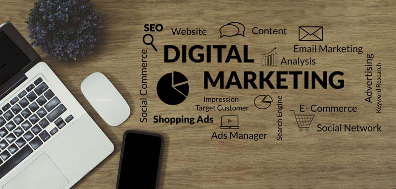 عکس لارج فرمت از نوشته دیجیتال مارکتینگ