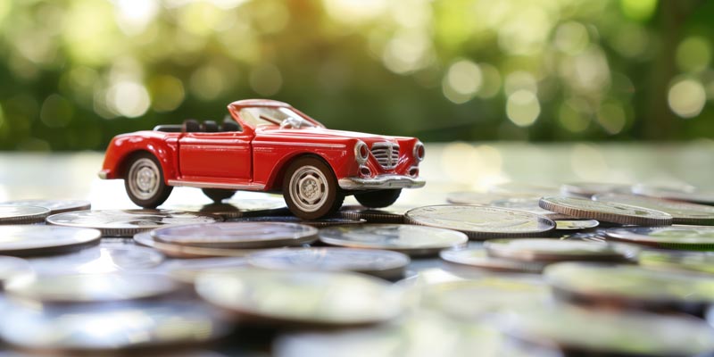 تصویر با کیفیت ماشین اسباب بازی قرمز